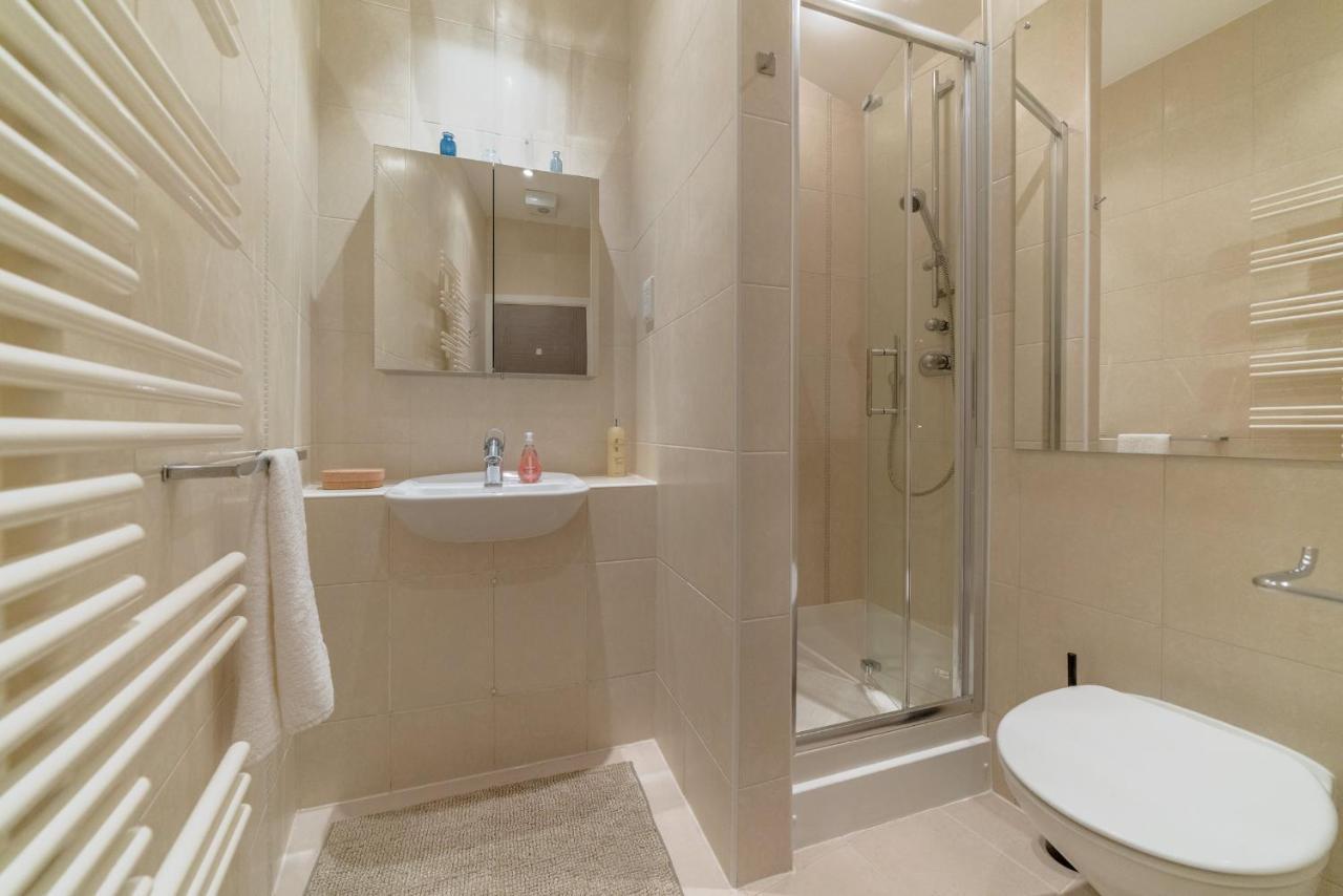Huge & Central 3 Bedr, 4 Beds, 2,5 Bath Covent Gdn Londra Esterno foto